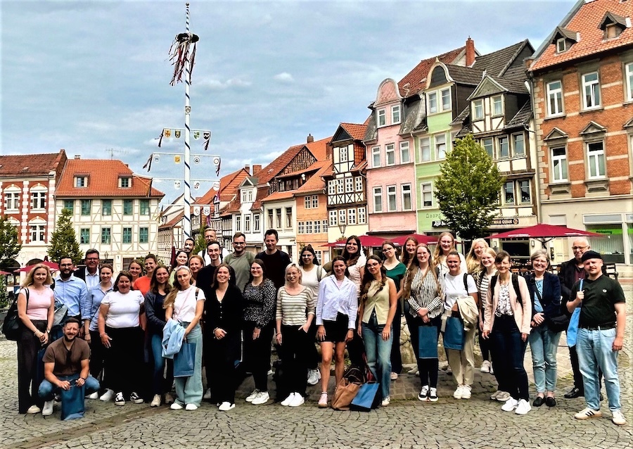 Begrüßung August 25